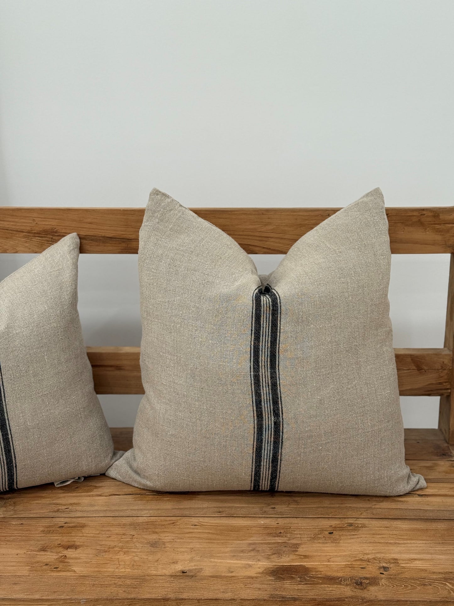 Puro Lino Cushion Cover Charcoal Stripes 60X60Cm
