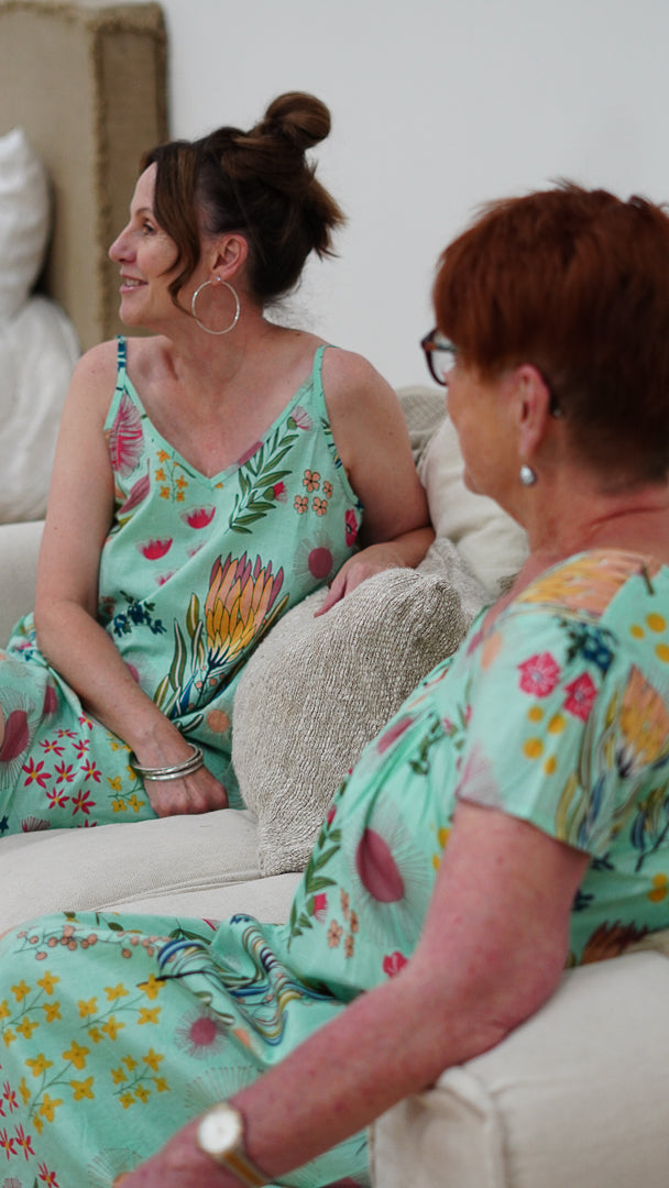 Protea Print Nightie Turquoise