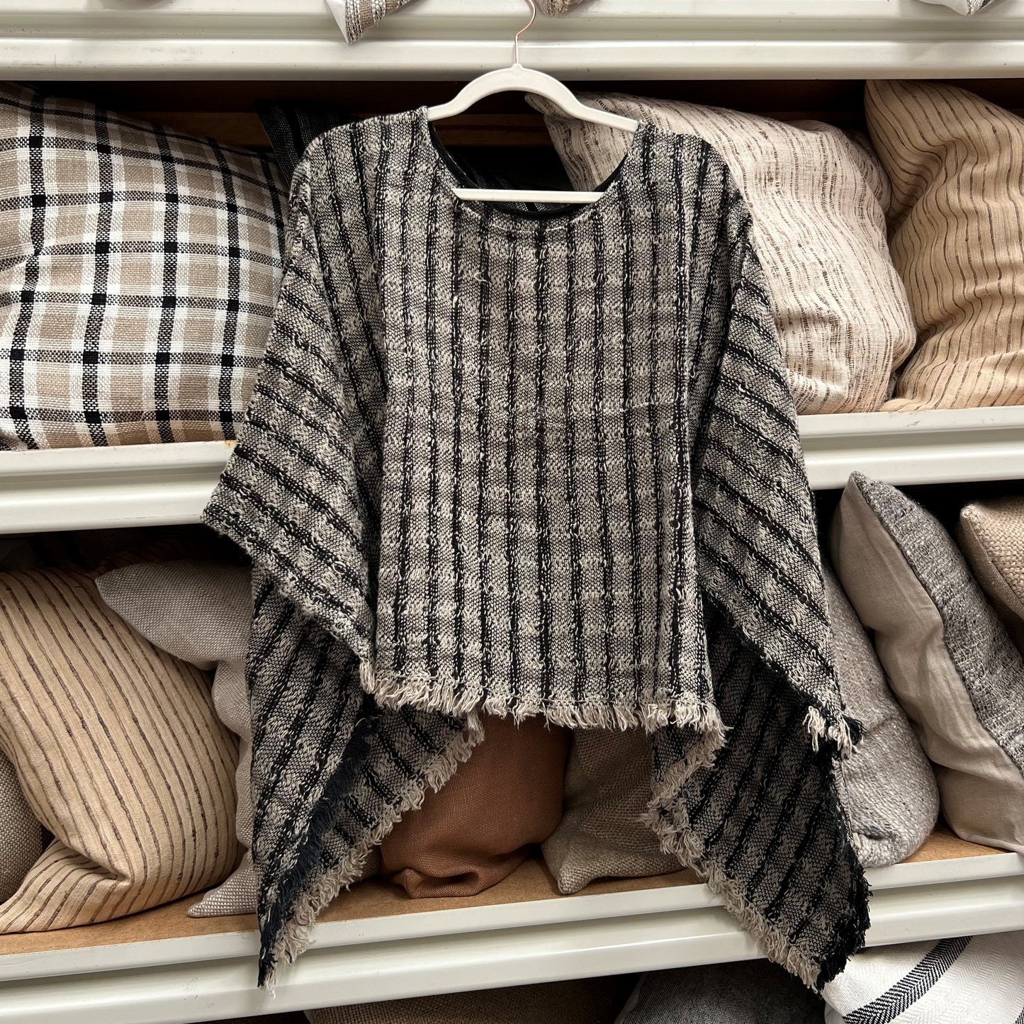 Liza Poncho Top Black & Natural Blocks
