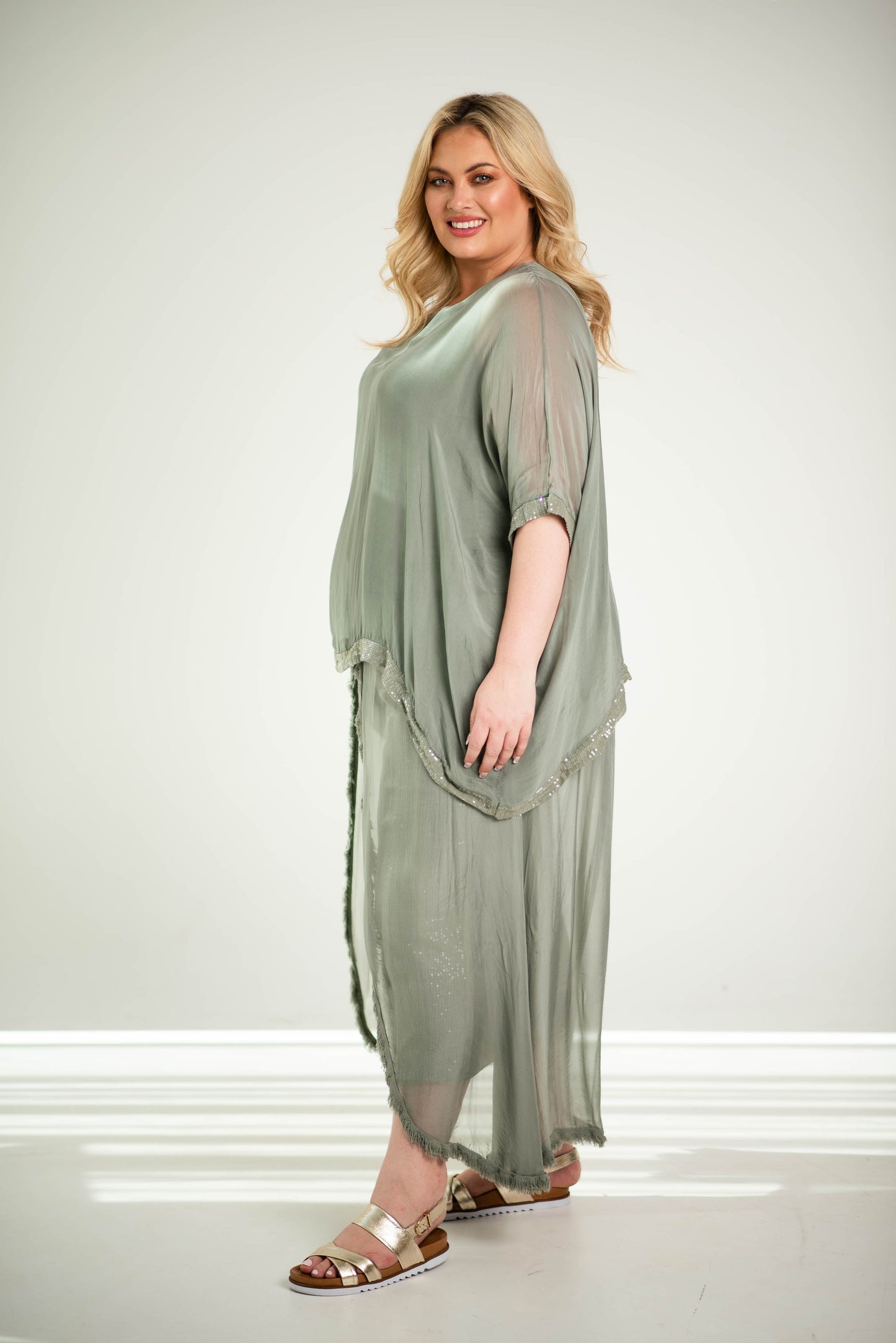 Lamont Silk Top | Khaki