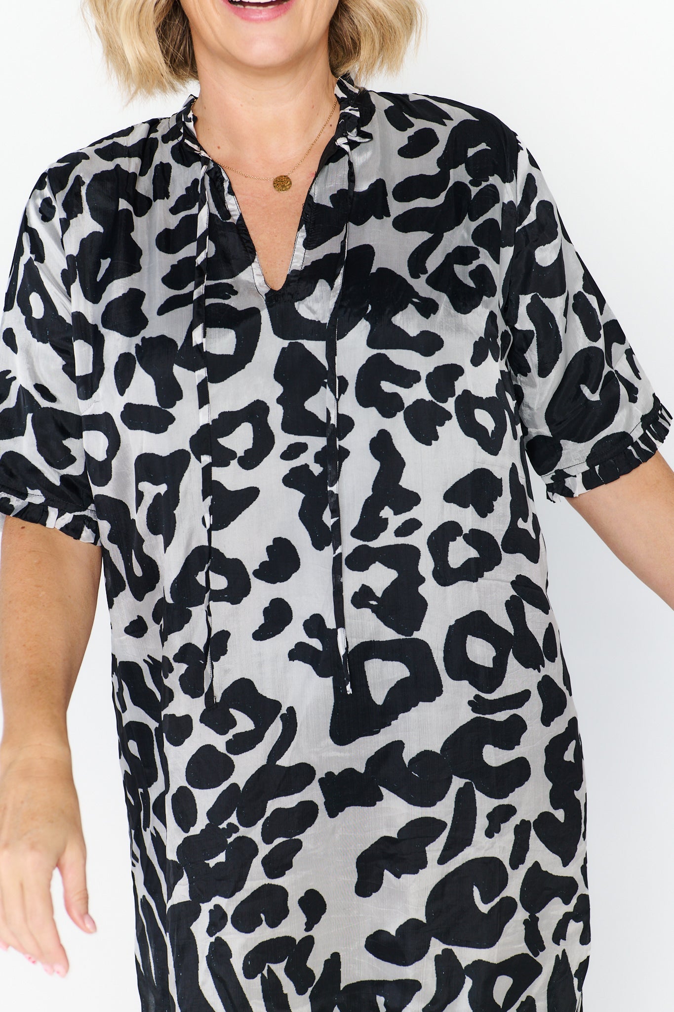 VEDA DRESS