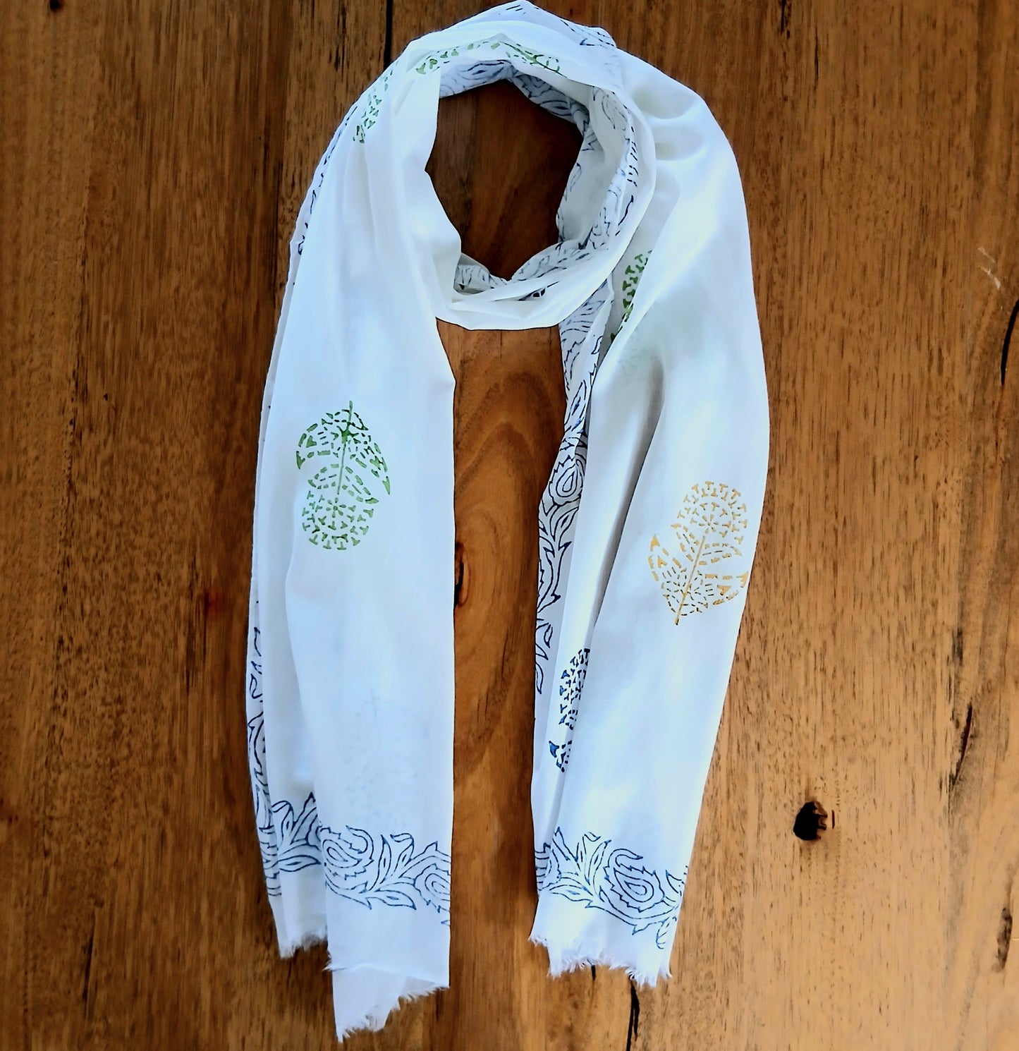 Pure Cotton Scarf - White with Print 15481