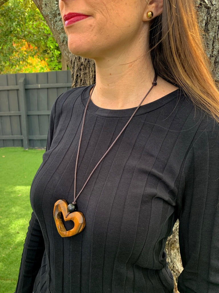 Large Open Heart Wooden Pendant Necklace N6-346