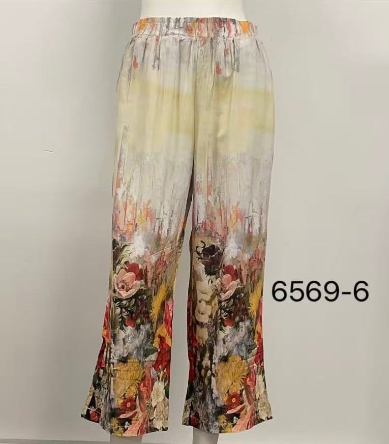 Printed Relaxed Pants