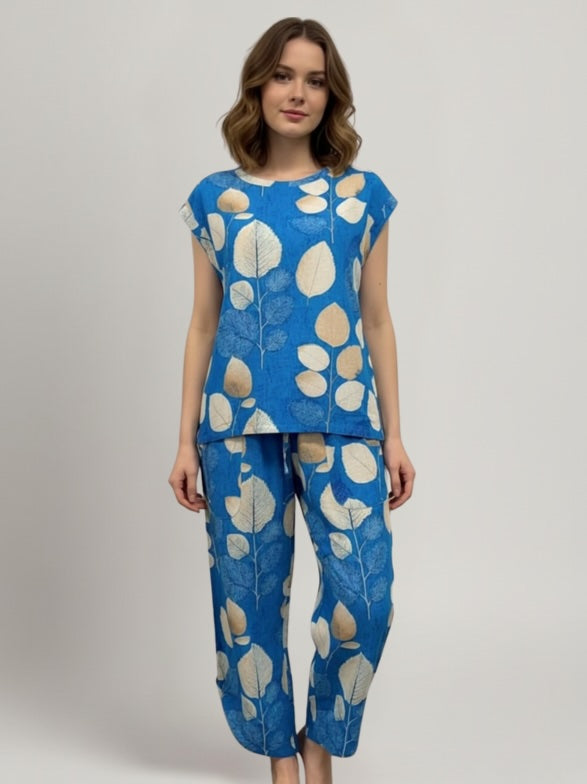 Relaxed Pocket Pants with Drawstring Waist