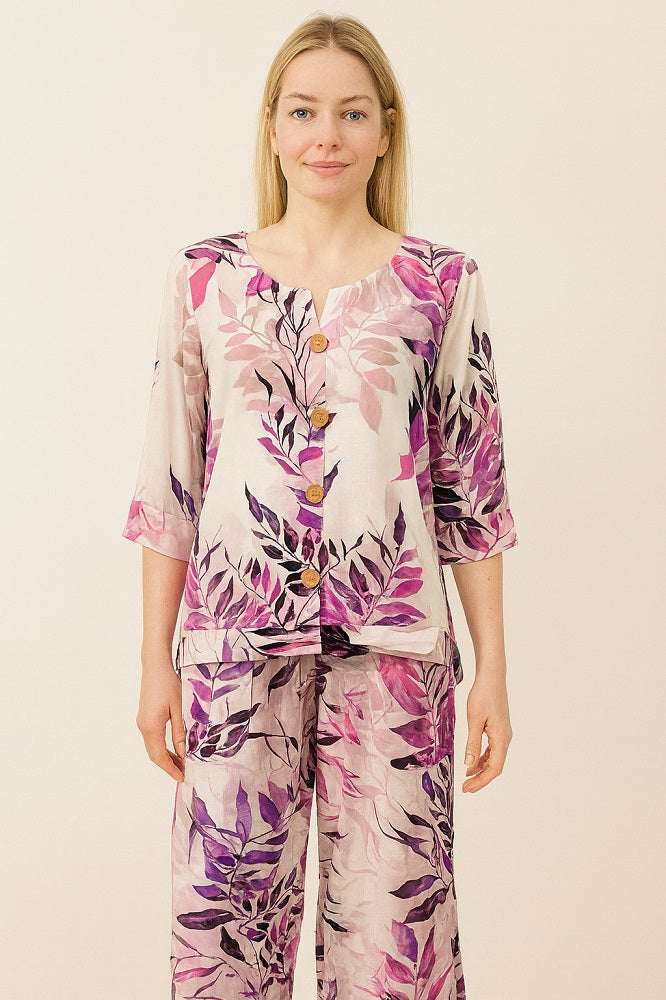Quarter Sleeve Button Top