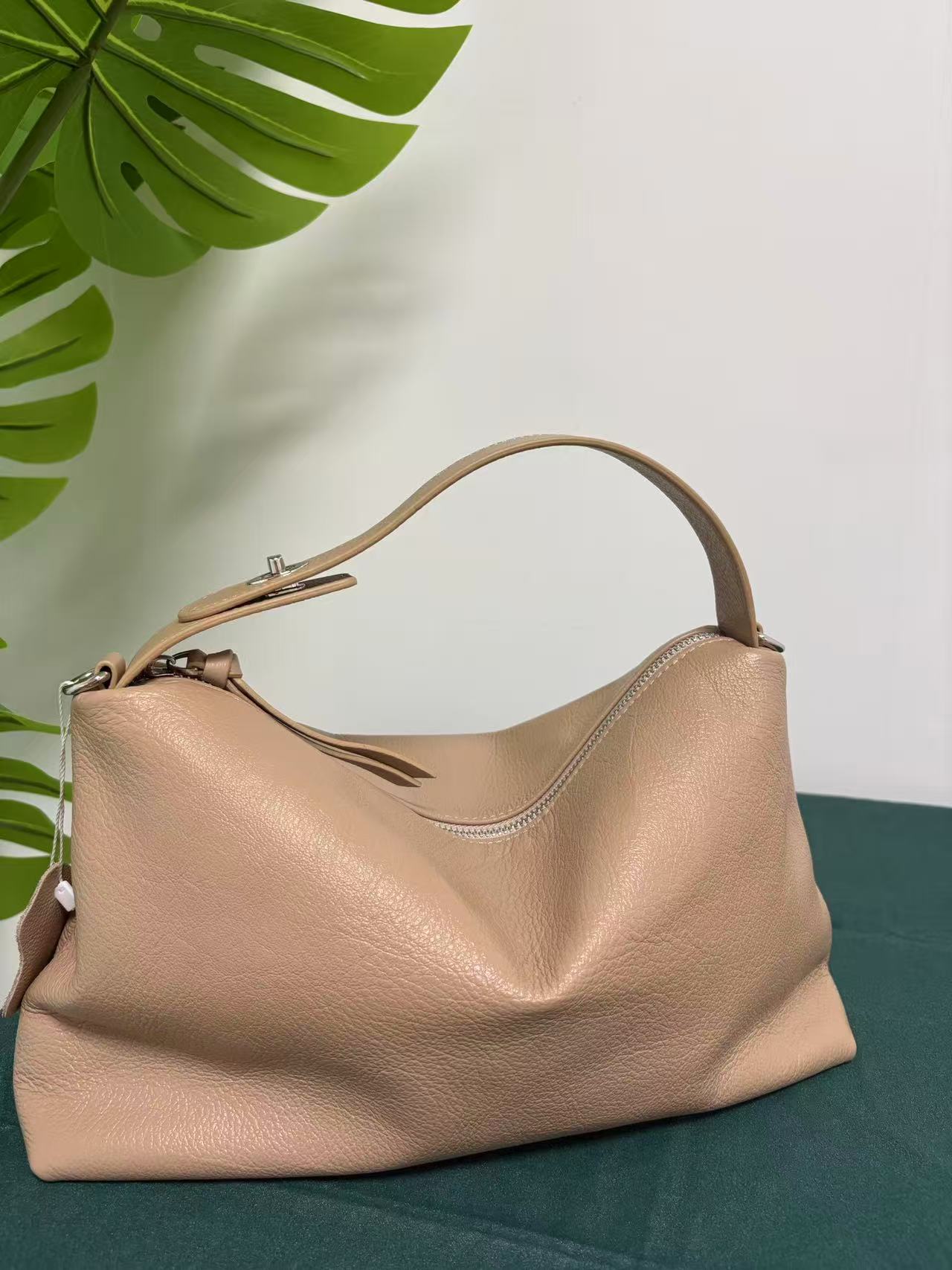 Palermo-Handbag(Leather)
