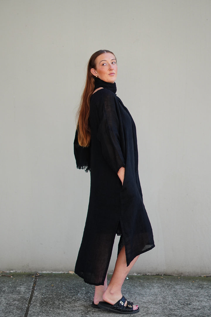 Amara Kaftan Black