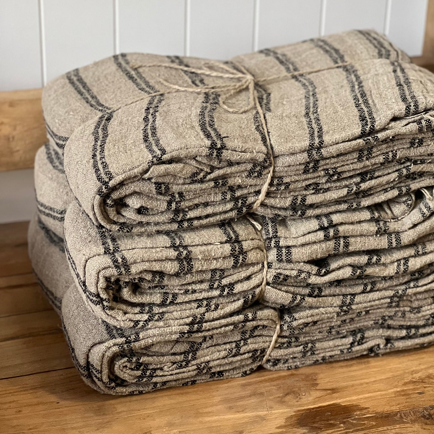 Bedcover - Black Stripe-Angaston Handloomed Linen 260X300Cm
