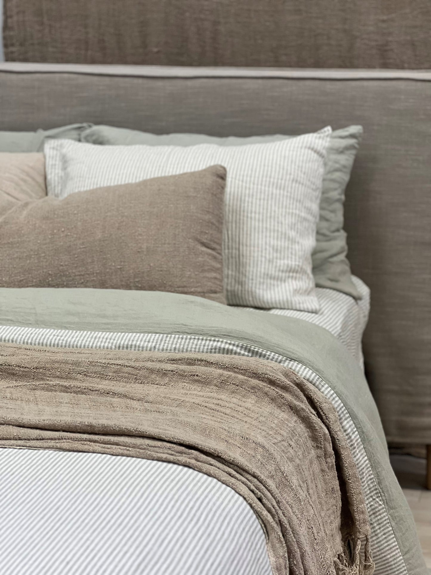 Audrey Linen Bed Throw Natural 130X220Cm