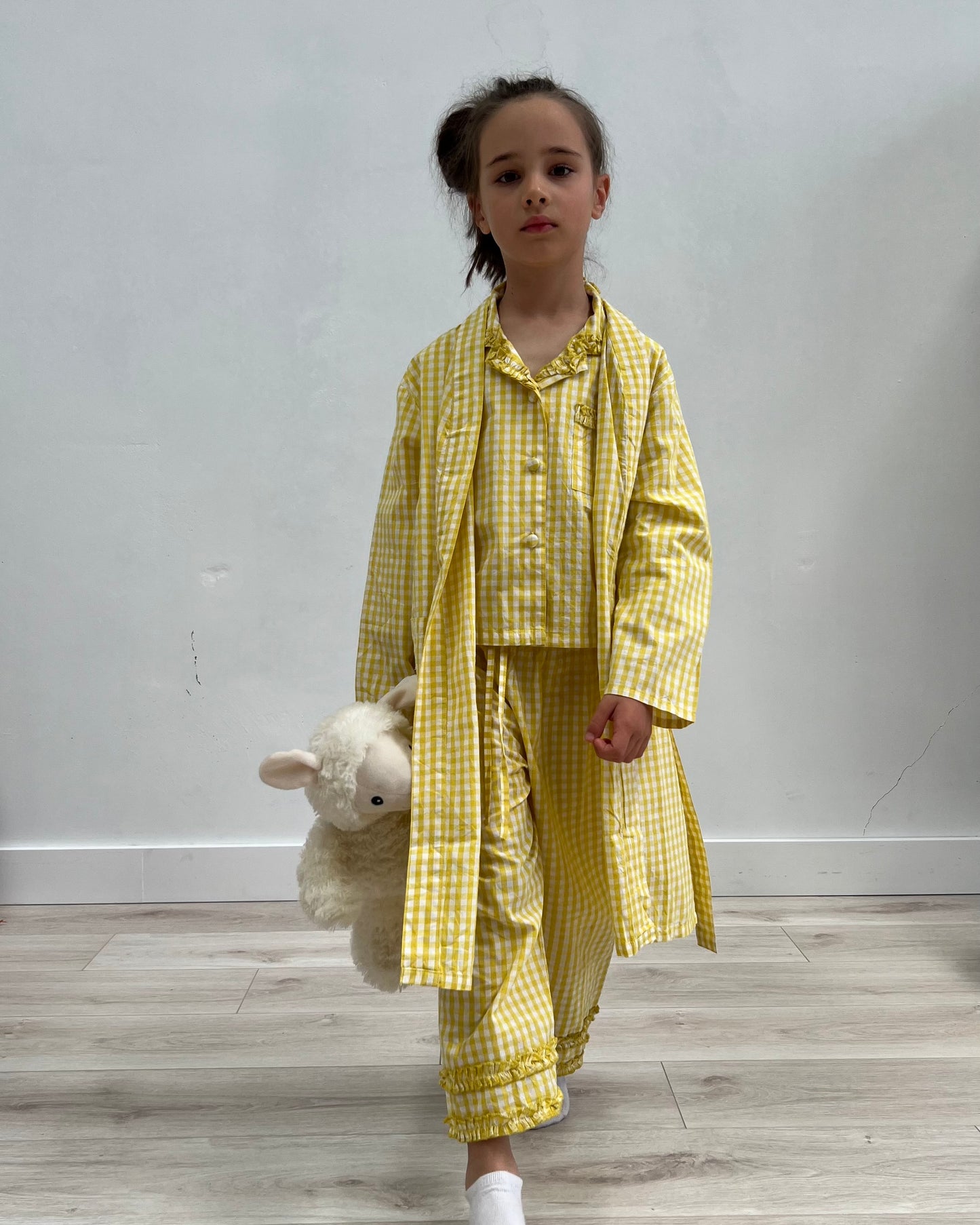 Yellow Check Child Dressing Gown (Pack Of 4)