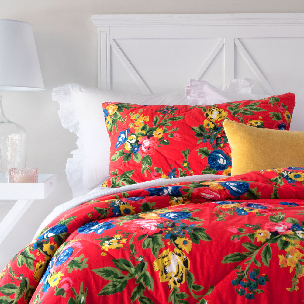Bloom Red Quilt Set