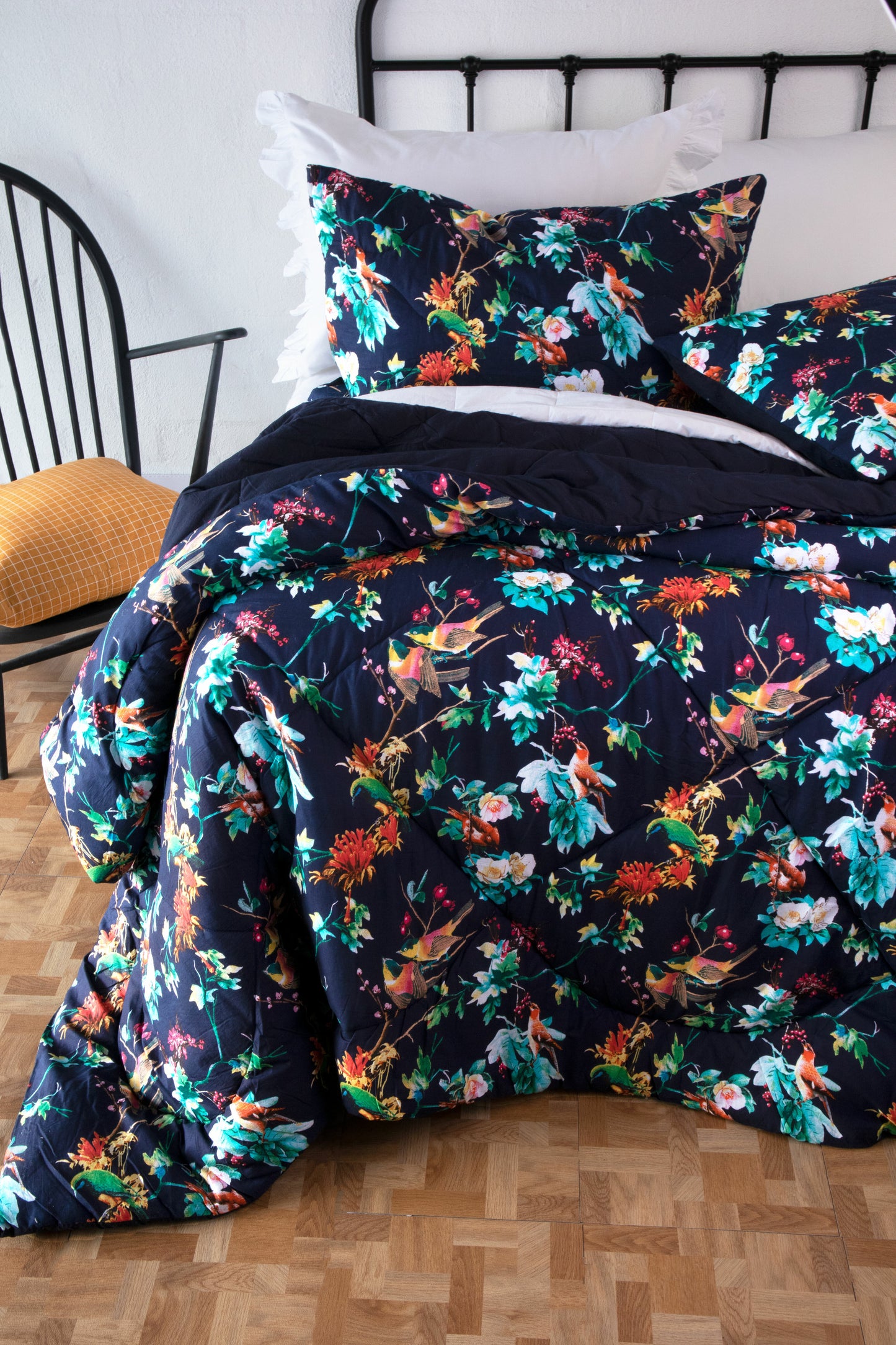Botanical Navy Quilt Set