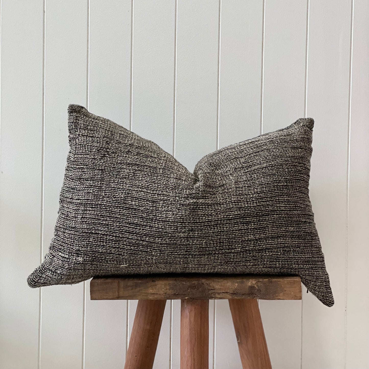 Audrey Mesh Cushion Cover 40X60Cm Black + Natural