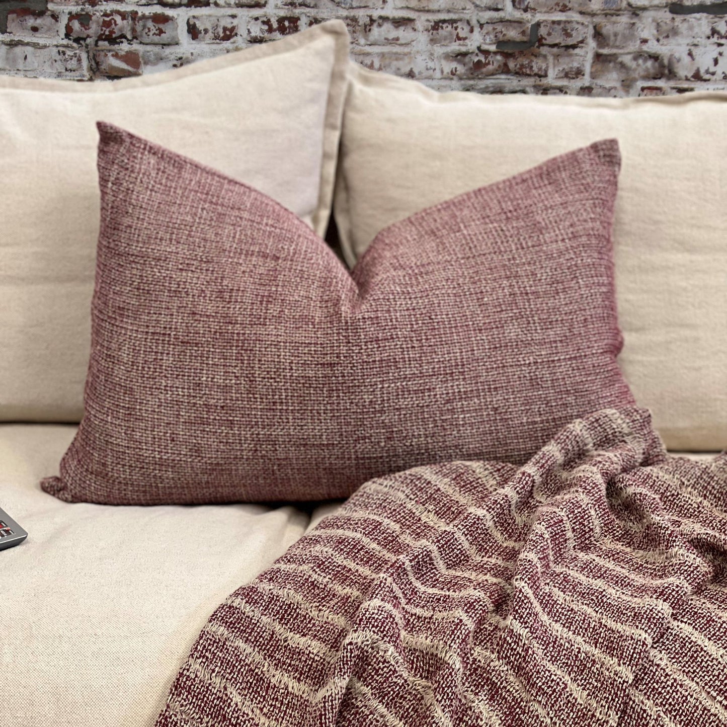 Audrey Linen Cushion Cover Burgundy 40X60Cm