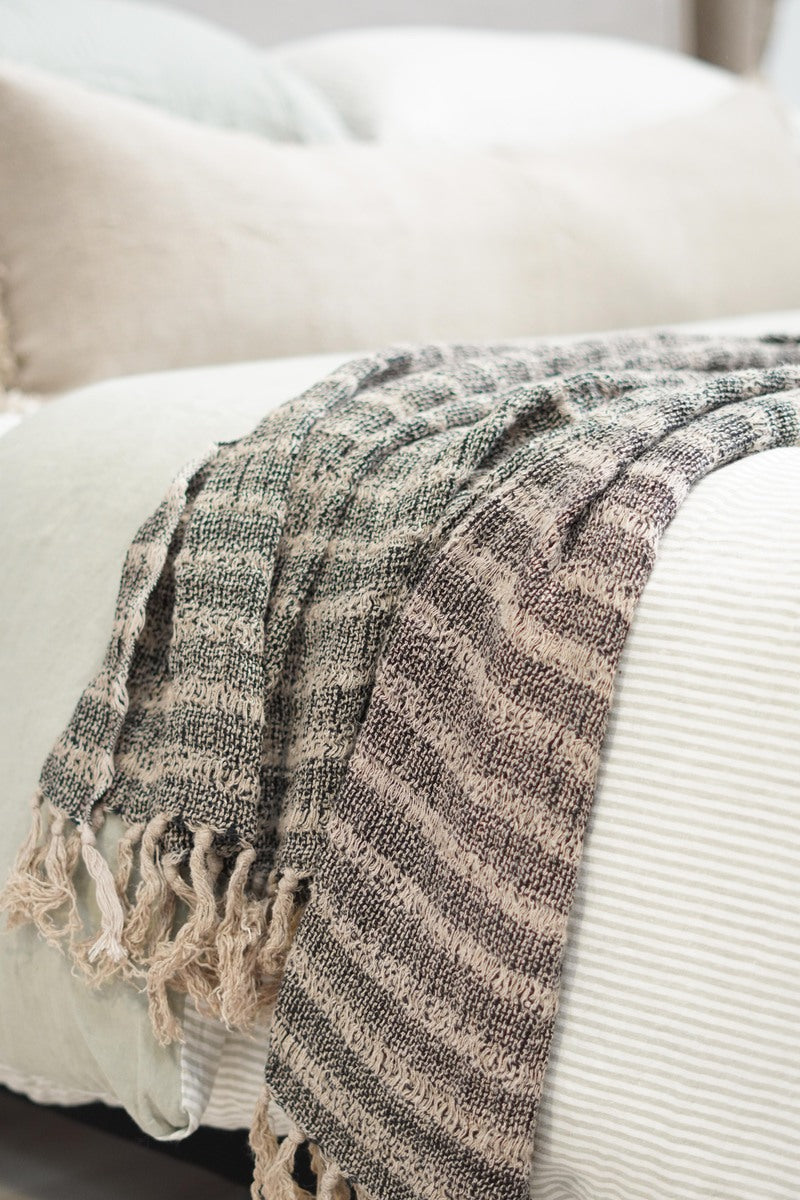 Audrey Linen Bed Throw Black & Natural