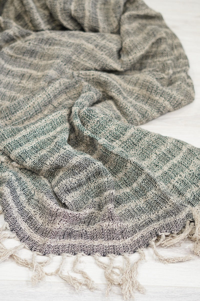 Audrey Linen Bed Throw Black & Natural