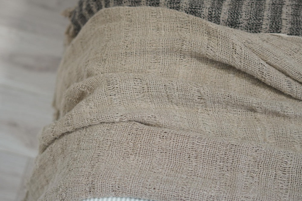 Audrey Linen Bed Throw Spaced Natural