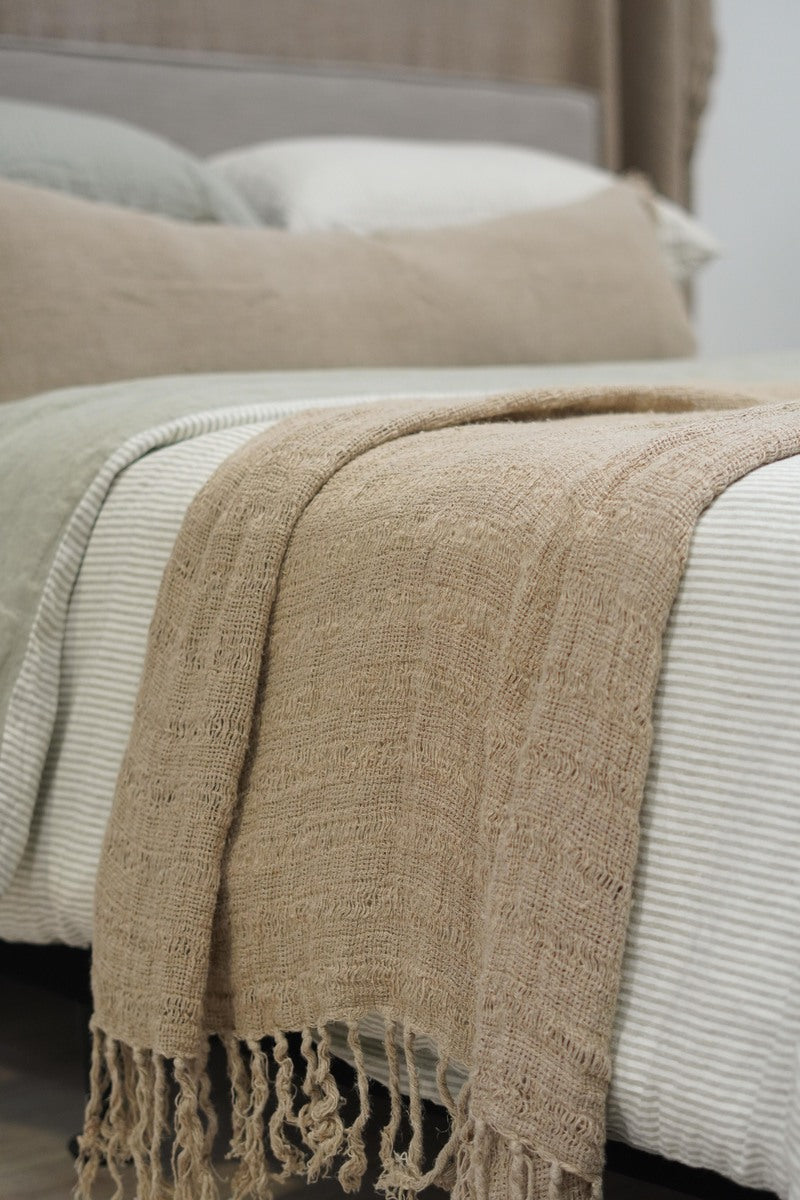 Audrey Linen Bed Throw Spaced Natural