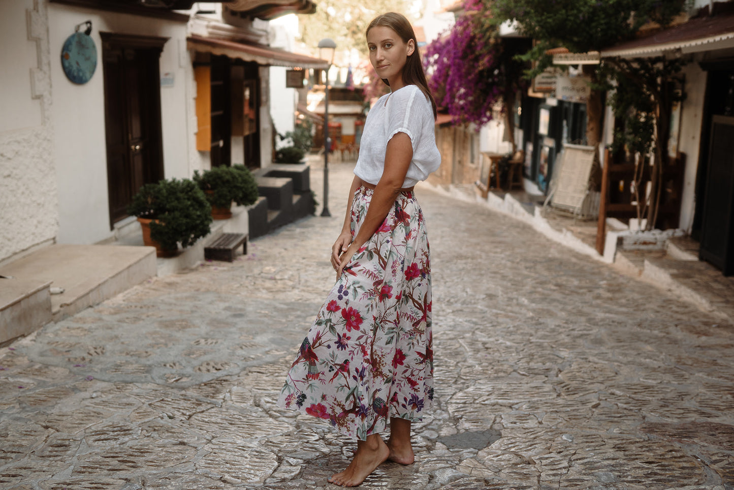 Bird Print White Skirt With Lining