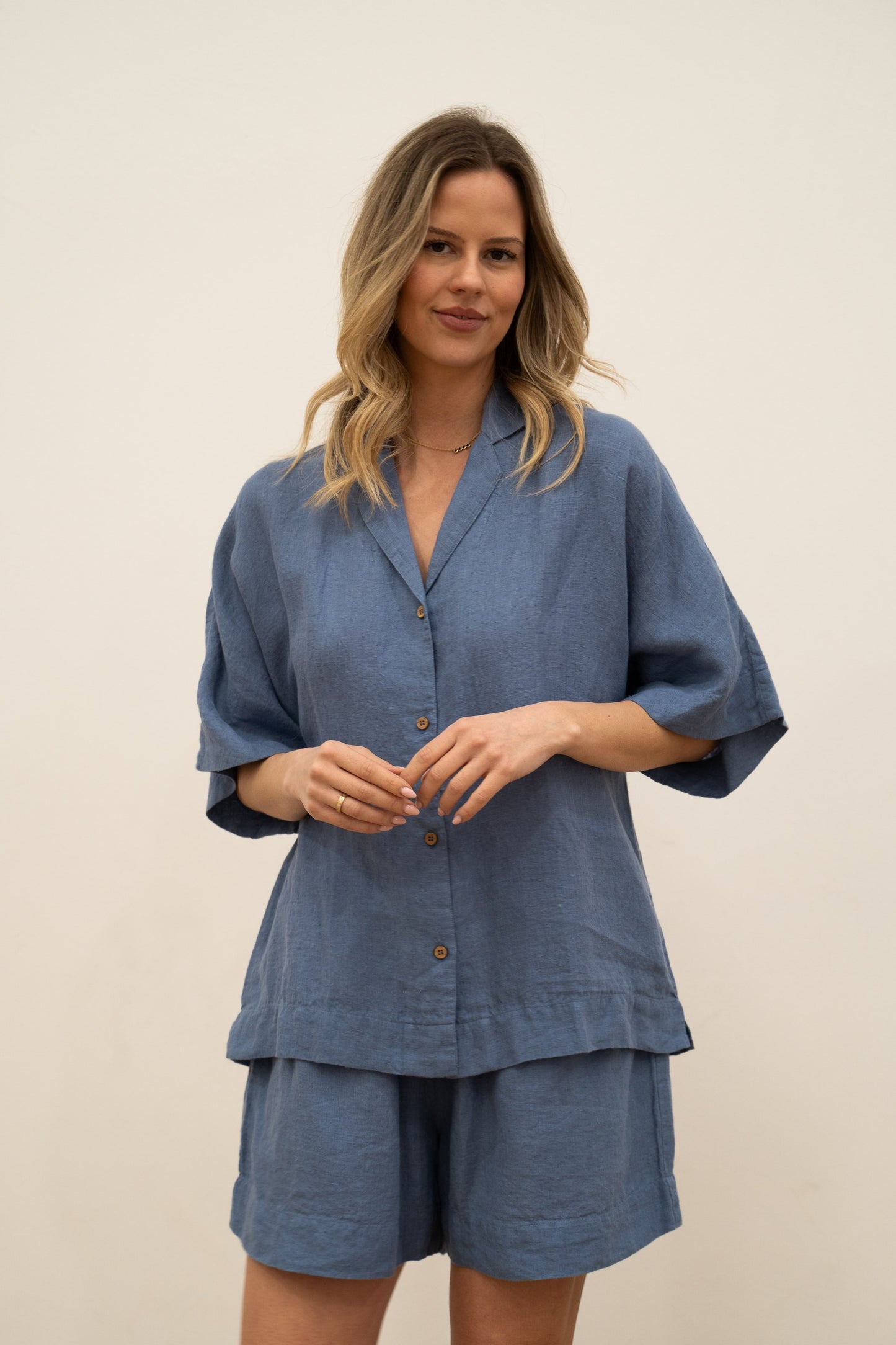 Eve Linen Short Powder Blue