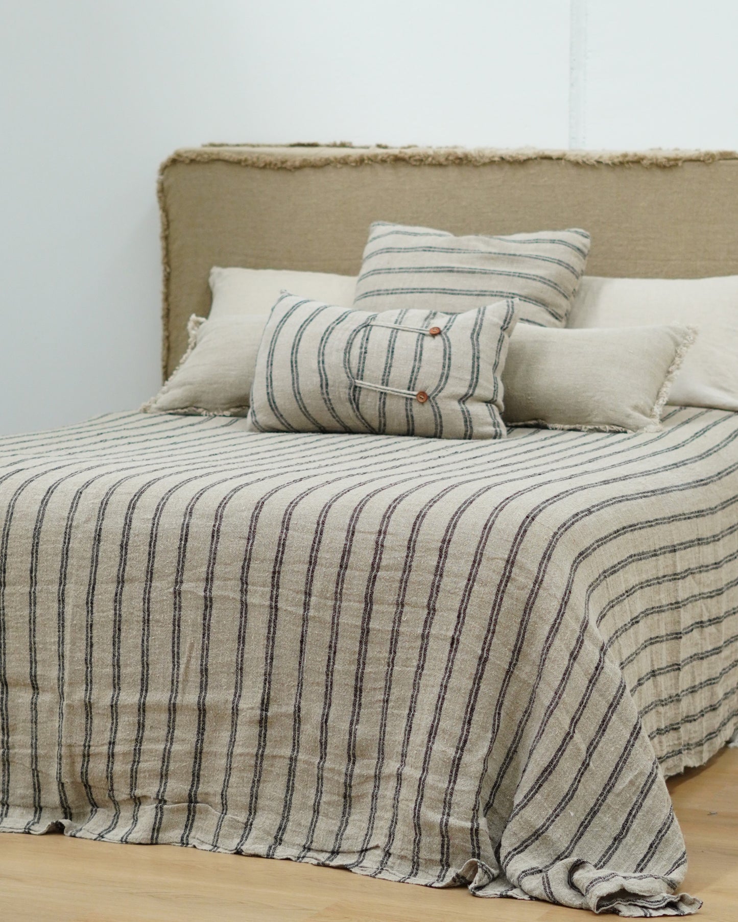 Bedcover - Black Stripe-Angaston Handloomed Linen 260X300Cm