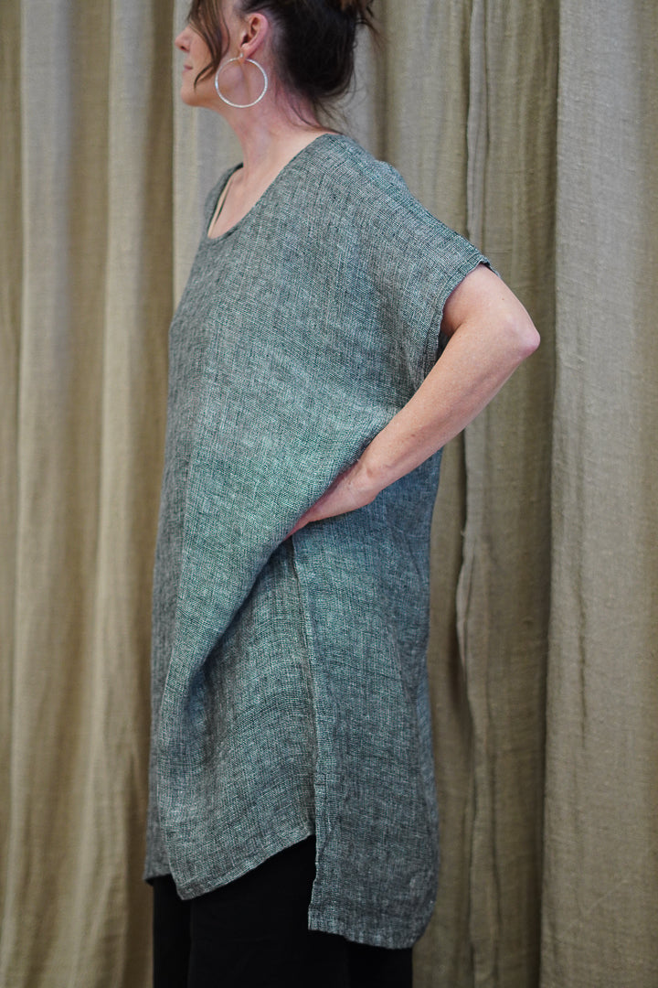 Lilliana Kaftan Black & White Woven