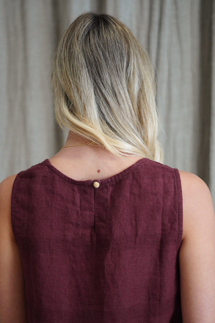 Mirabella Sleeveless Top Hot Chocolate Combo