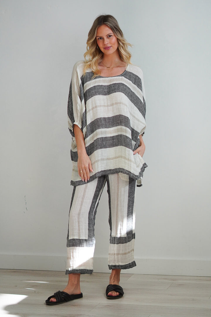 Bella Elasticated Sleeves Top Black Stripey