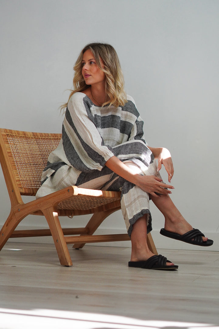 Bella Elasticated Sleeves Top Black Stripey