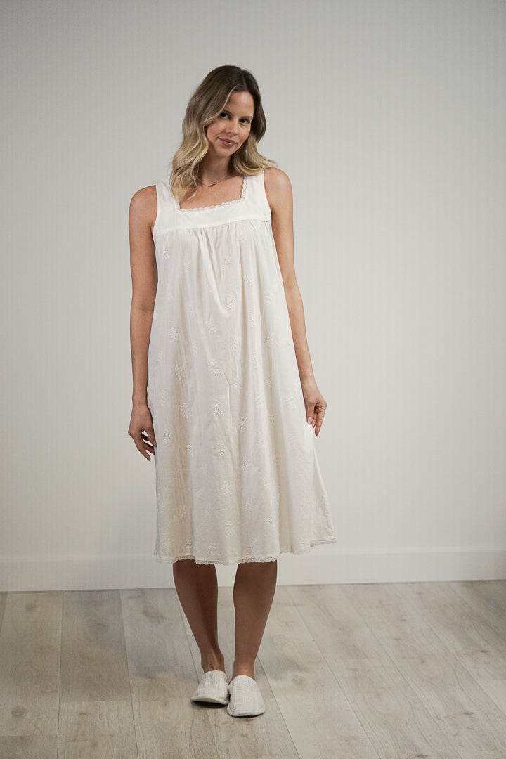 Dellina Embroidered White Nightdress
