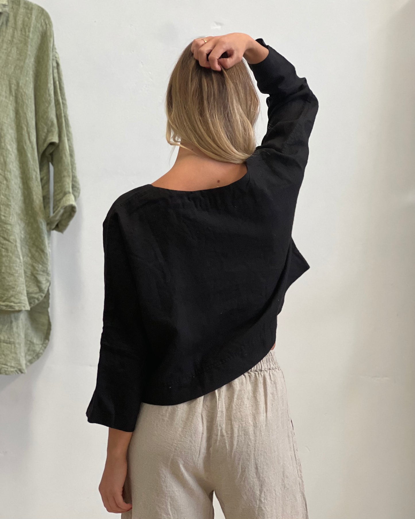 Elena Crop Top Black