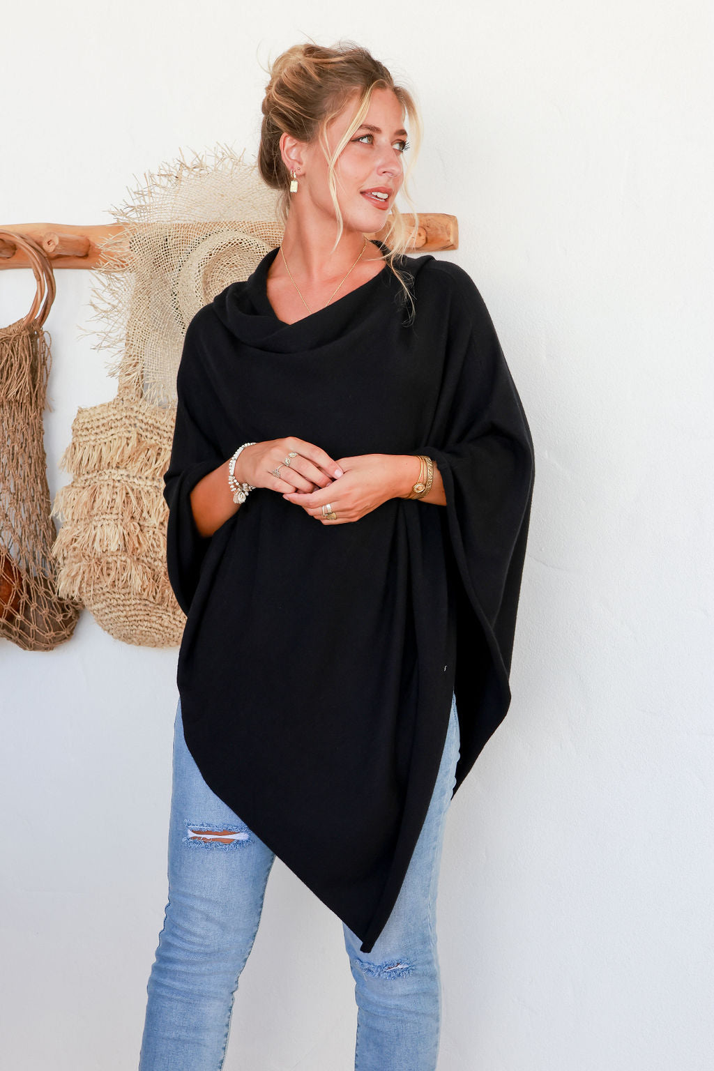 Clothing Poncho FSC2300