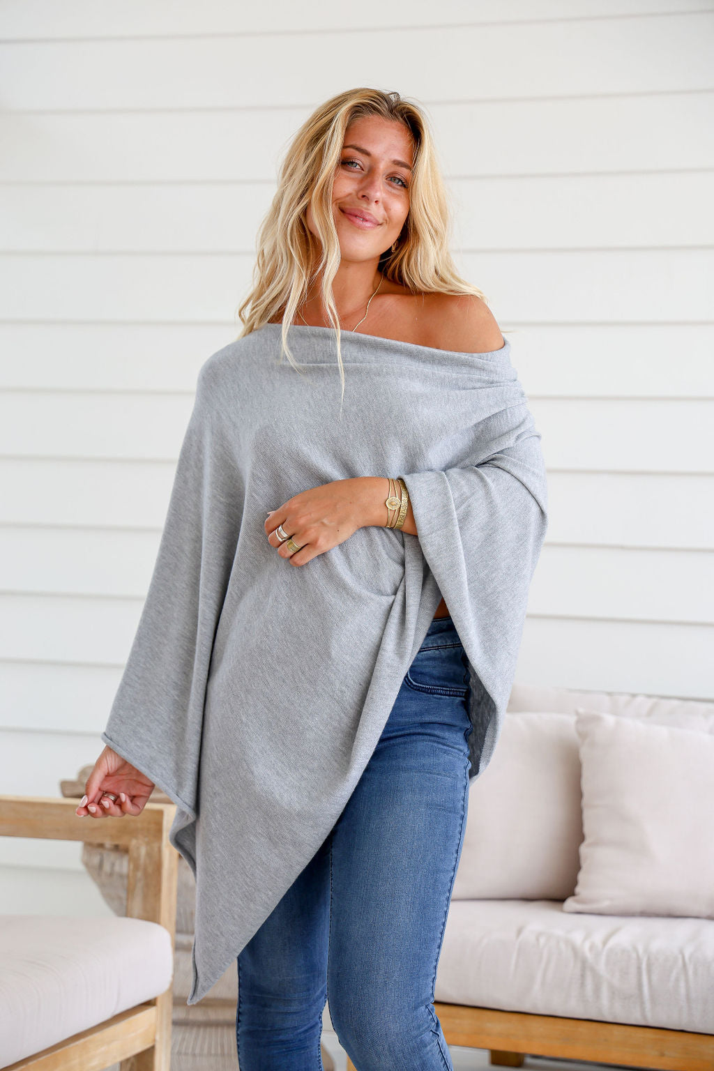 Clothing Poncho FSC2300