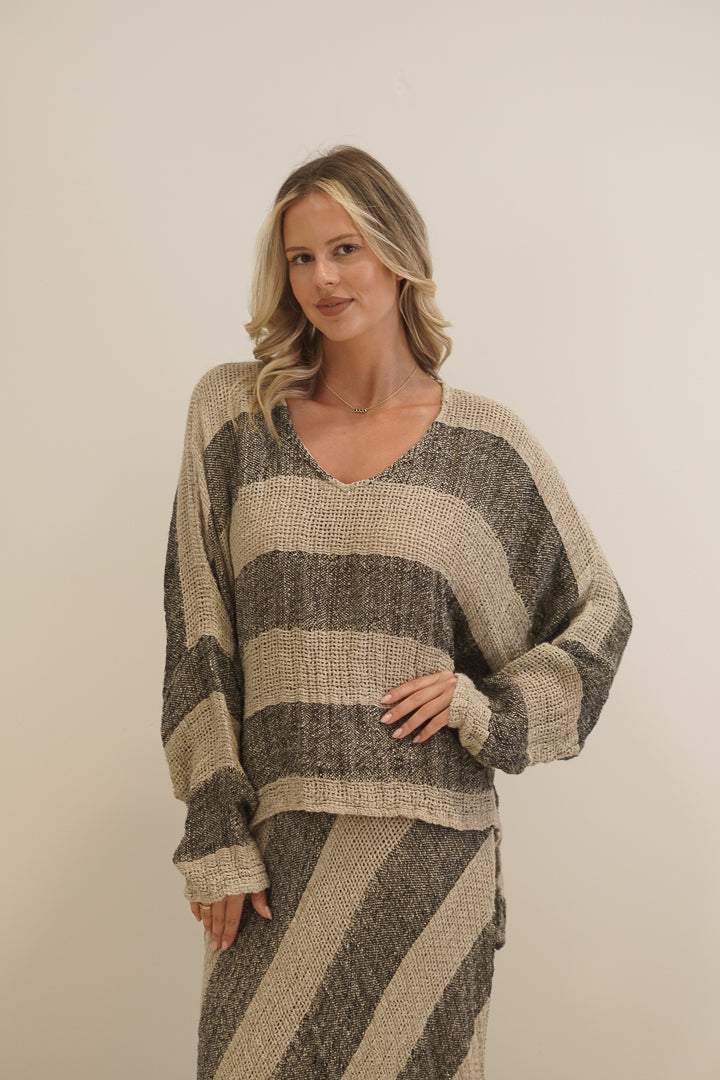 Franca Sleeve Top Natural & Black