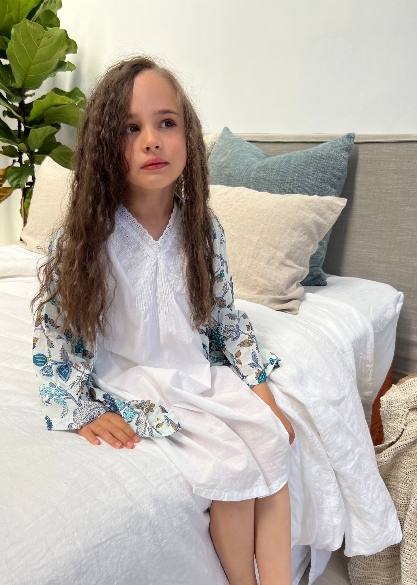 Blue & White Girl'S Kimono/Dressing Gown (Pack Of 4)