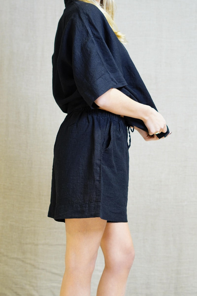 Eve Shorts Black