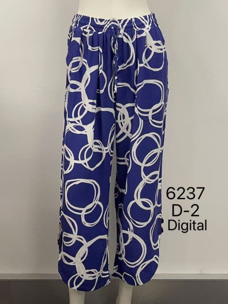 Relaxed Pocket Pants with Drawstring Waist
