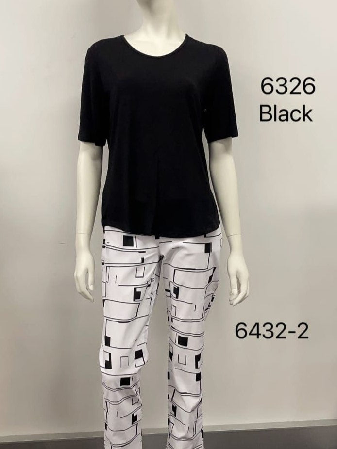 6326 Basic T-Shirt