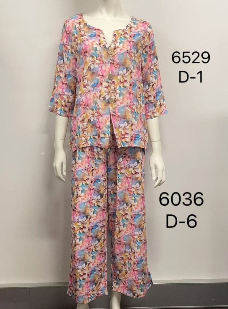 Quarter Sleeve Button Top