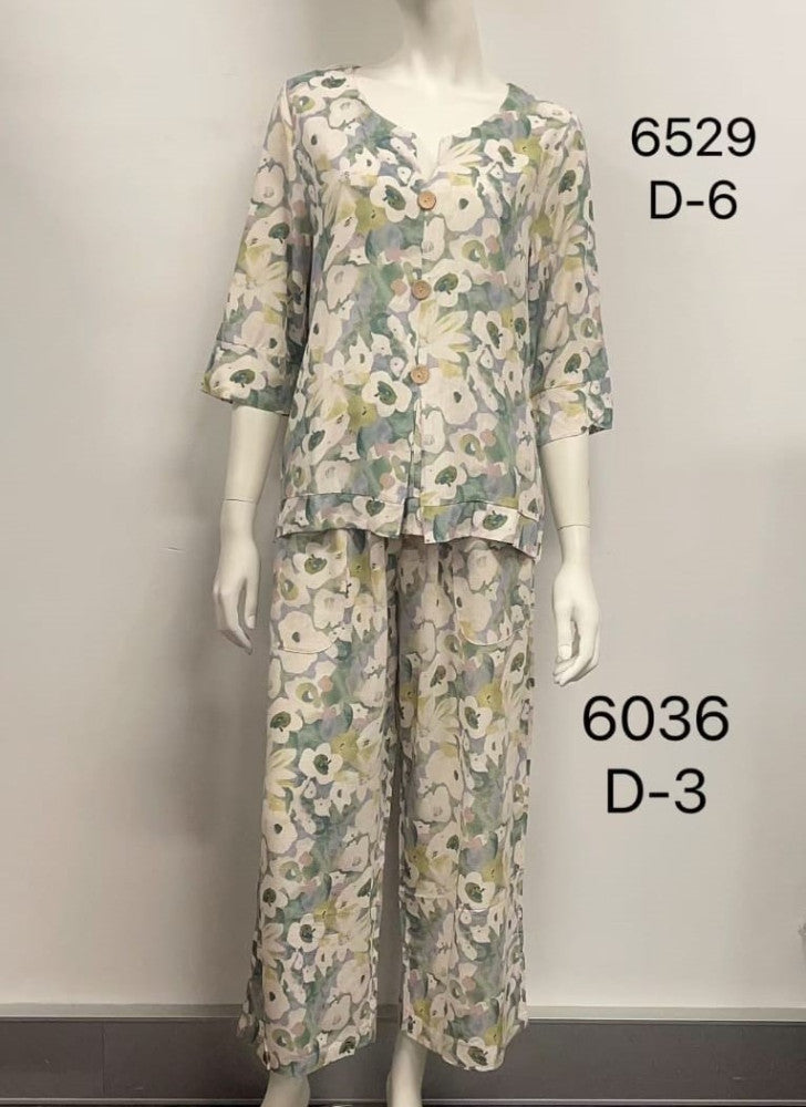 Quarter Sleeve Button Top