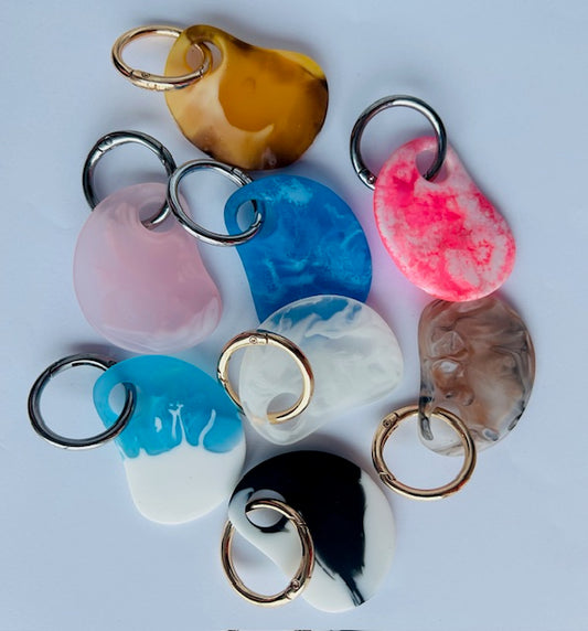 Resin Pebble Key Ring