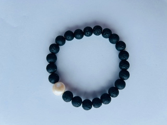 Pearl and Resin Beads Bracelet