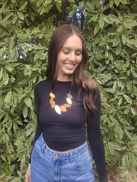 Leaf Shaped Wooden Beaded Necklace Earthy N7-1177W