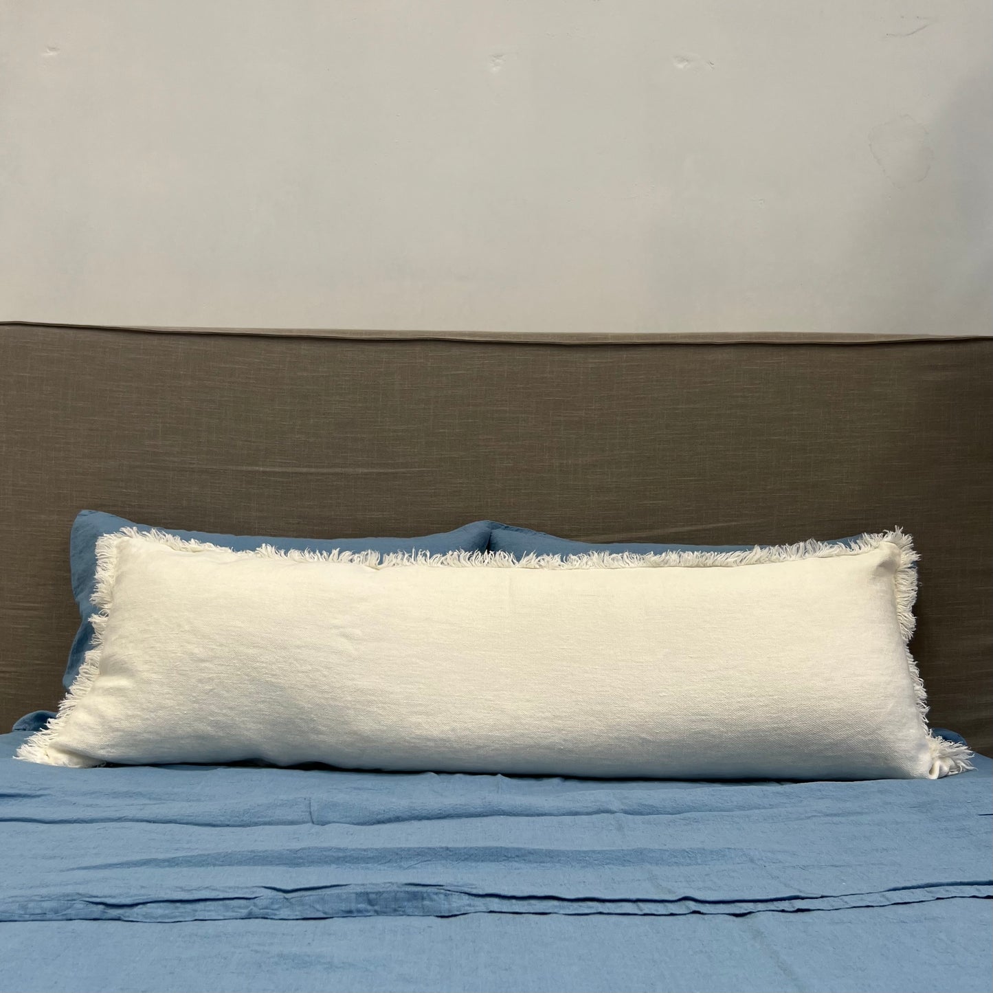 Briar Cushion Cover With Fringe White 40 X 120 Cm