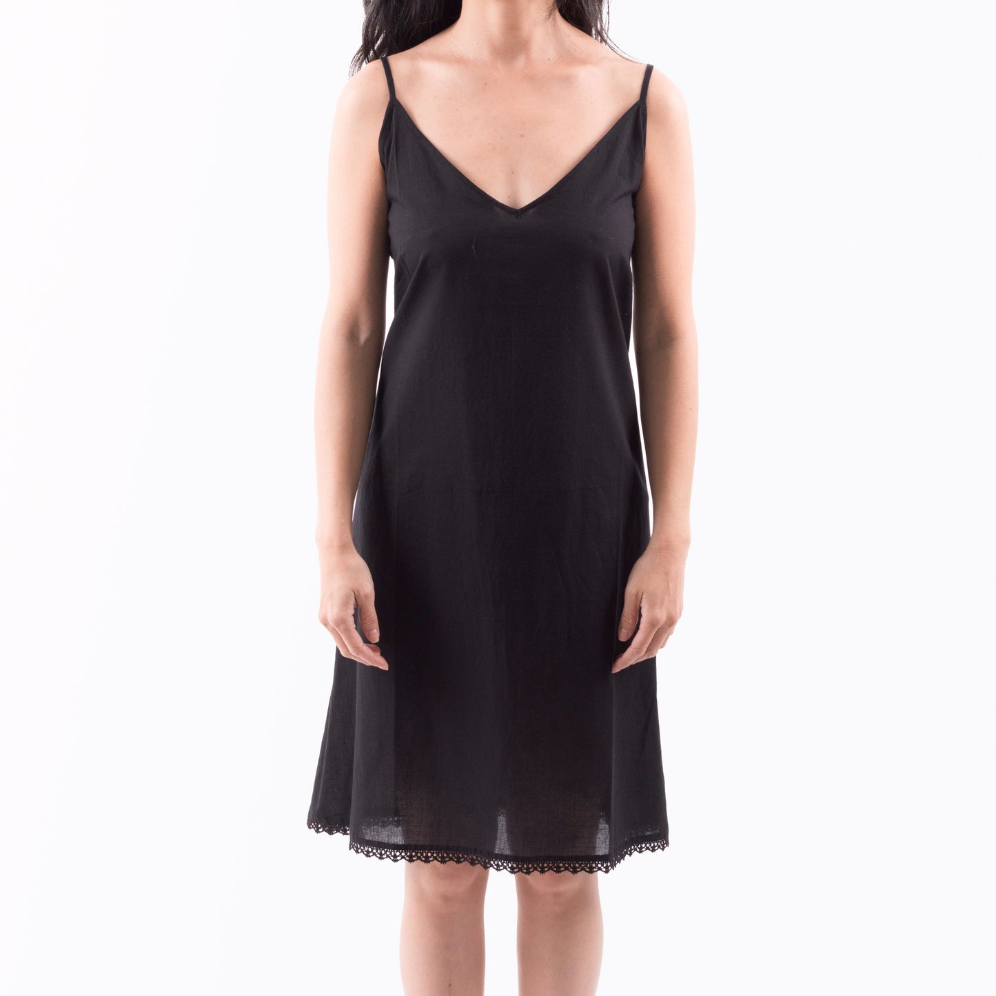 Lulu Black Slip With Lace Hem