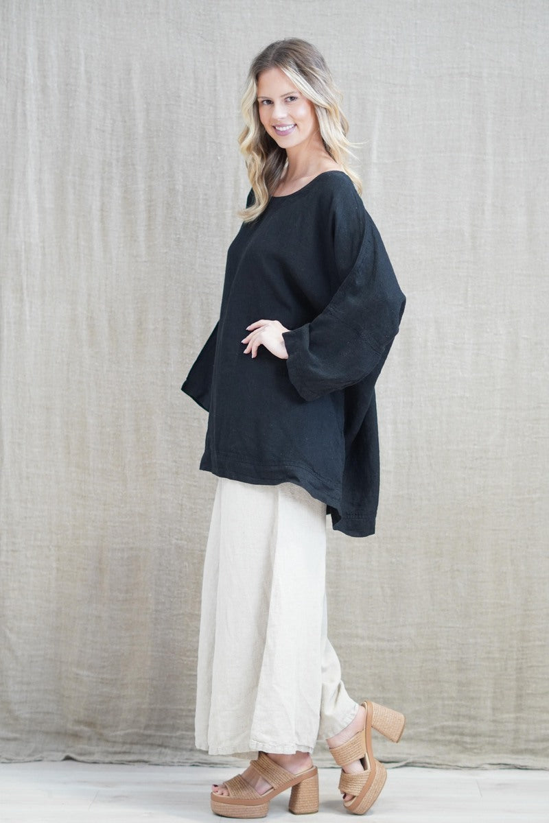 Lia Oversized Top With Sleeves Black