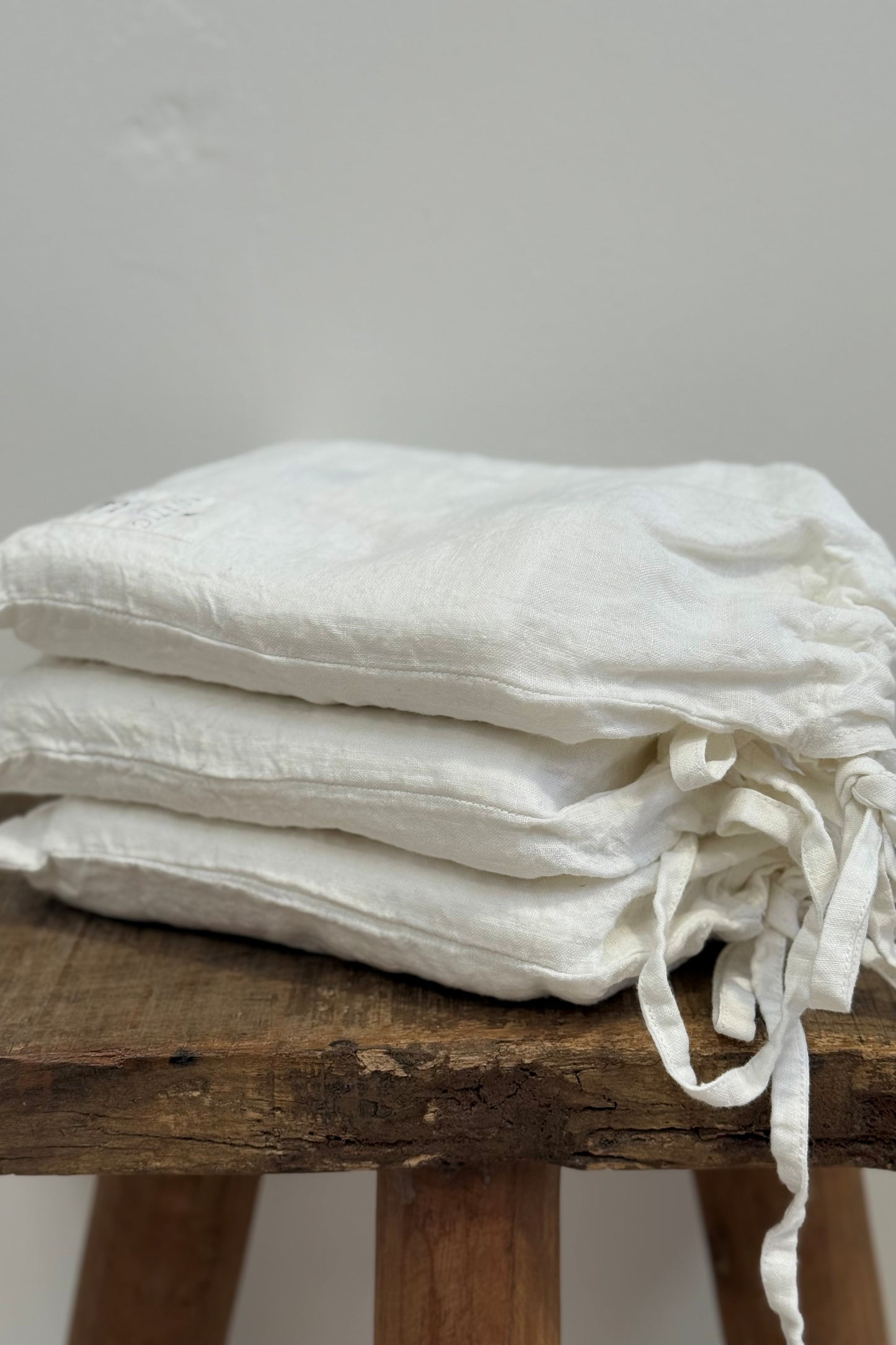 S/2 Basics Pillowcases White