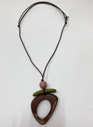 Unique Oval Carved Shaped Inside Wooden Piece Necklace N7-874