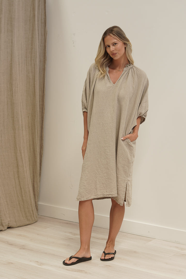 Orabella V-Neck Dress Natural (With Pockets)
